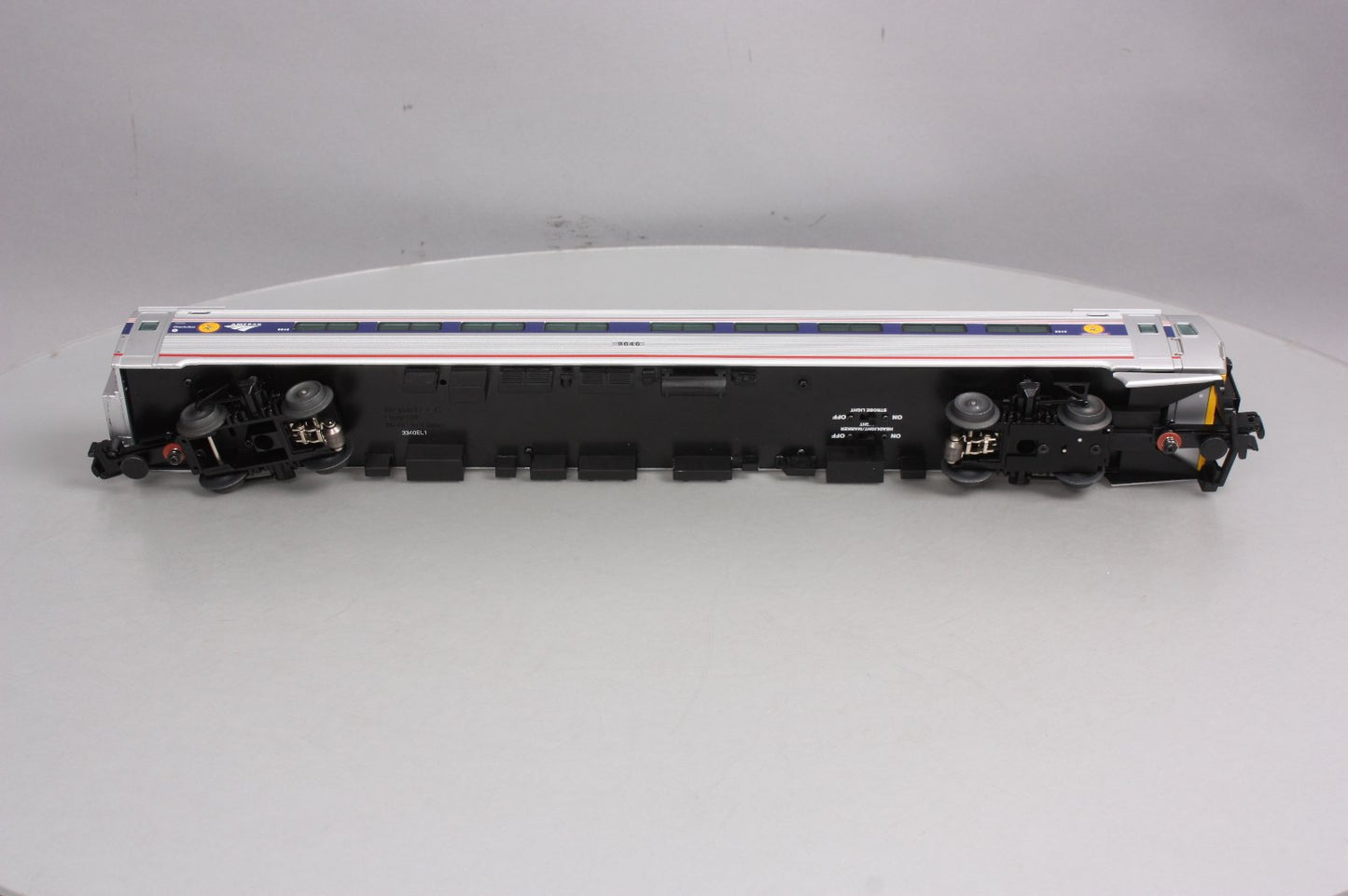 Lionel 6-35454 O Gauge Amtrak Amfleet Cab Car #9646