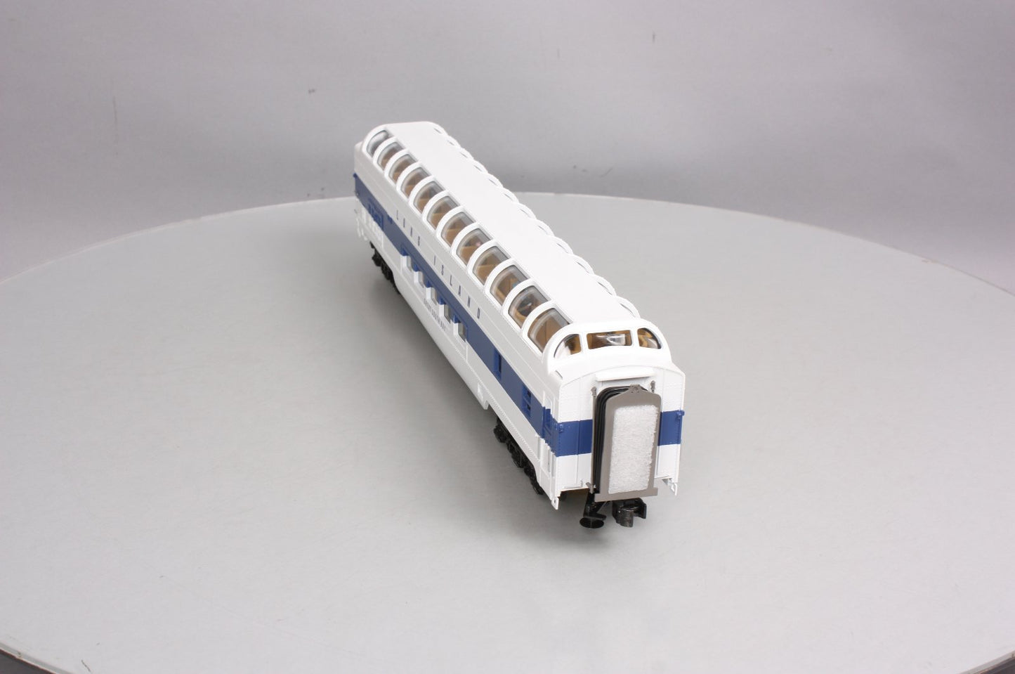 MTH 20-67201 Long Island Railroad 70' Vista Dome Passenger Car
