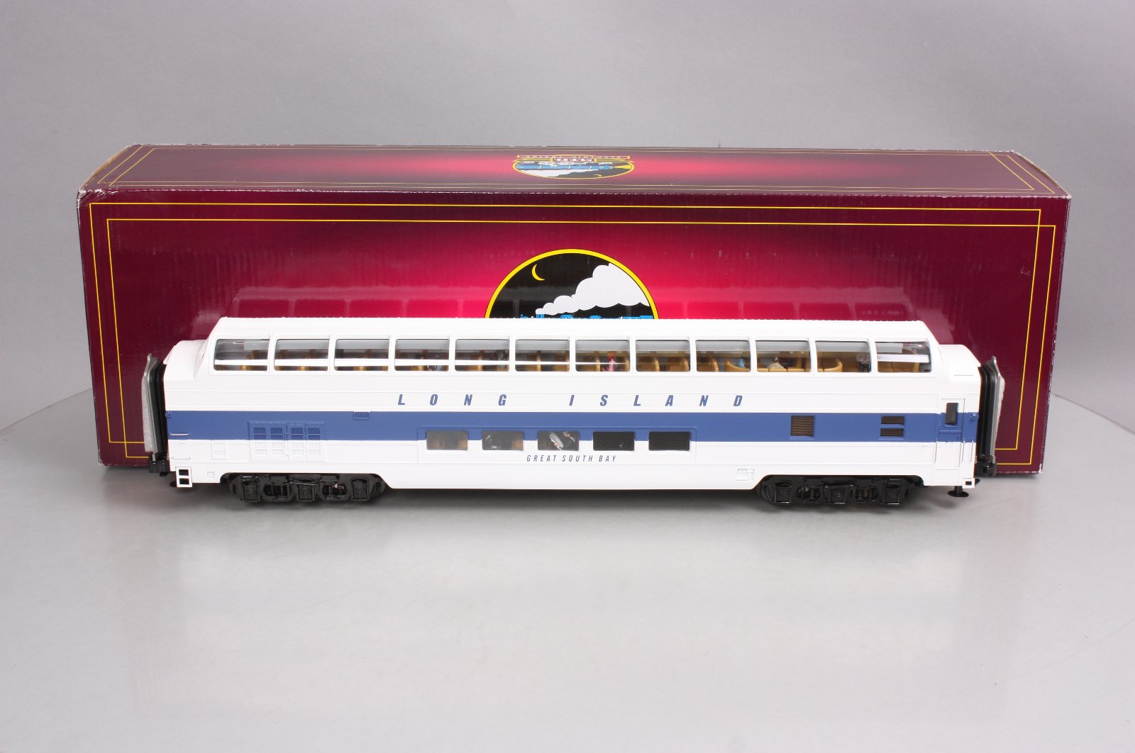 MTH 20-67201 Long Island Railroad 70' Vista Dome Passenger Car