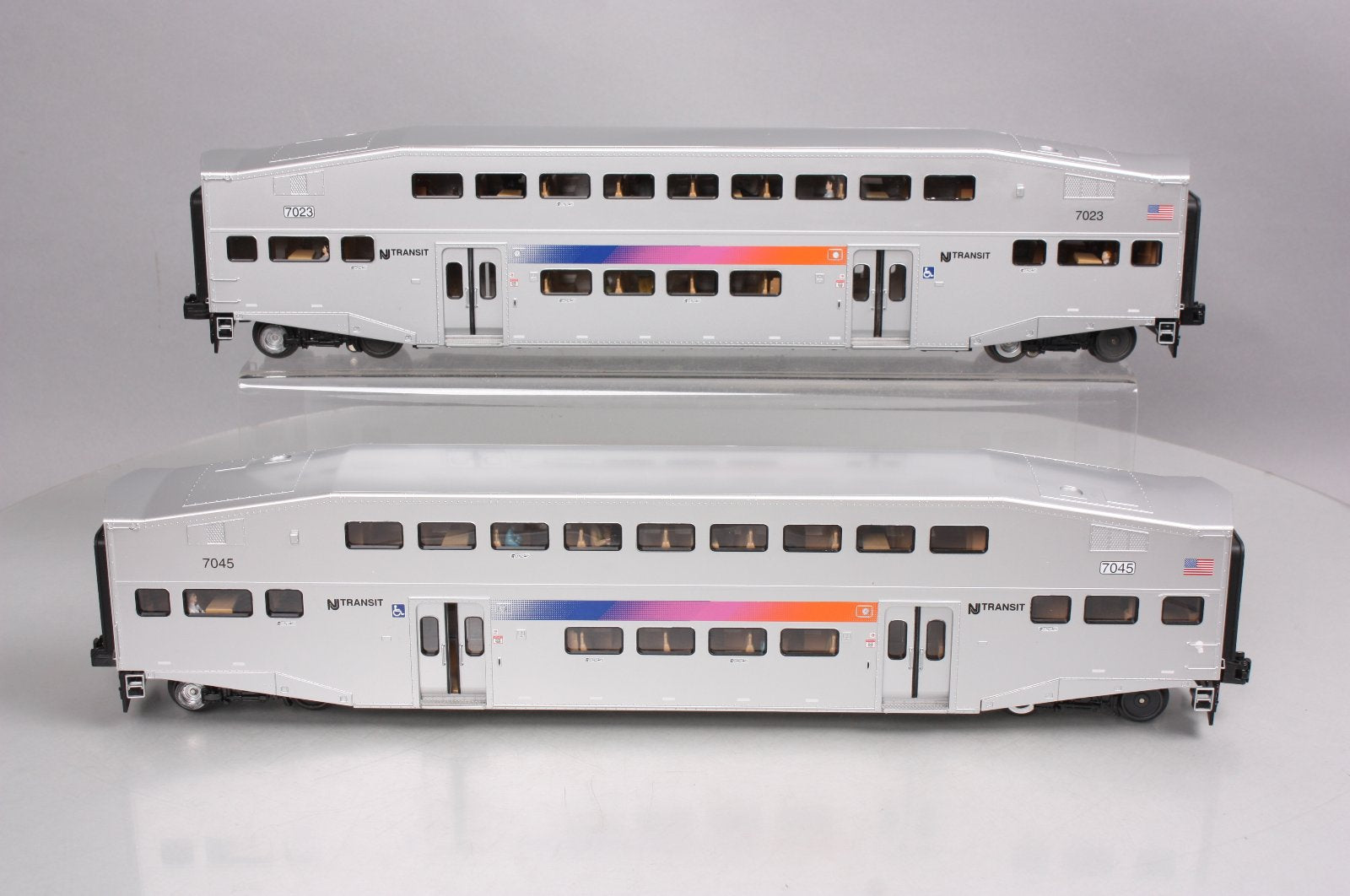 MTH 2066205 O NJ Transit Bombardier Passenger Cars (Pack of 2)