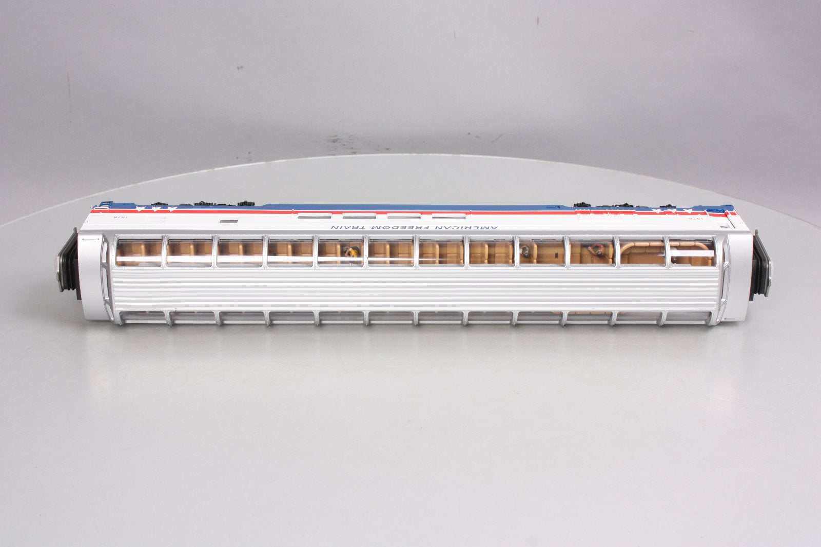 MTH 20-67247 American Freedom 70' ABS Full Dome Passenger Car