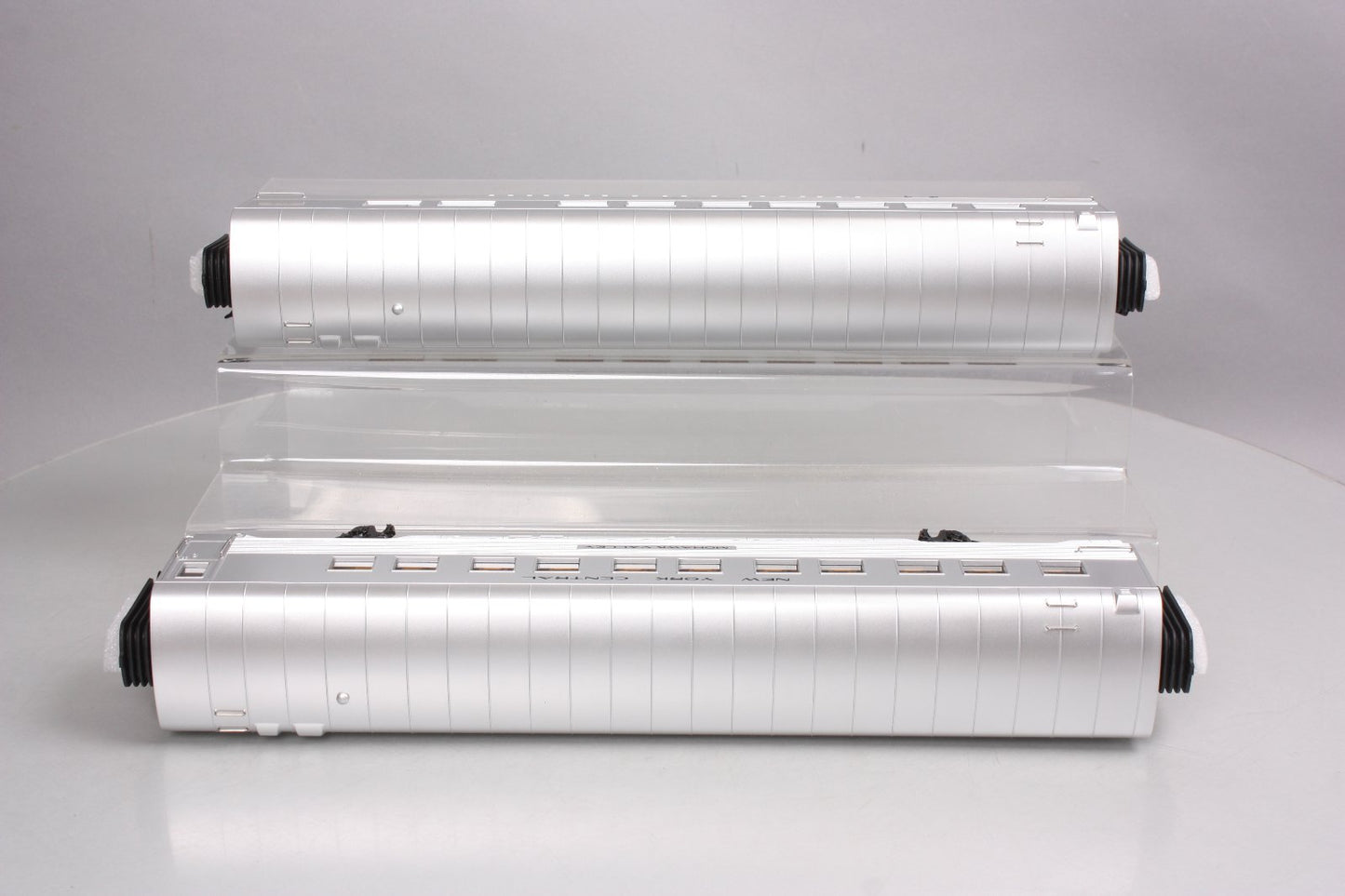 MTH 30-67539 O-27 60' Streamline Sleeper/Diner, NYC