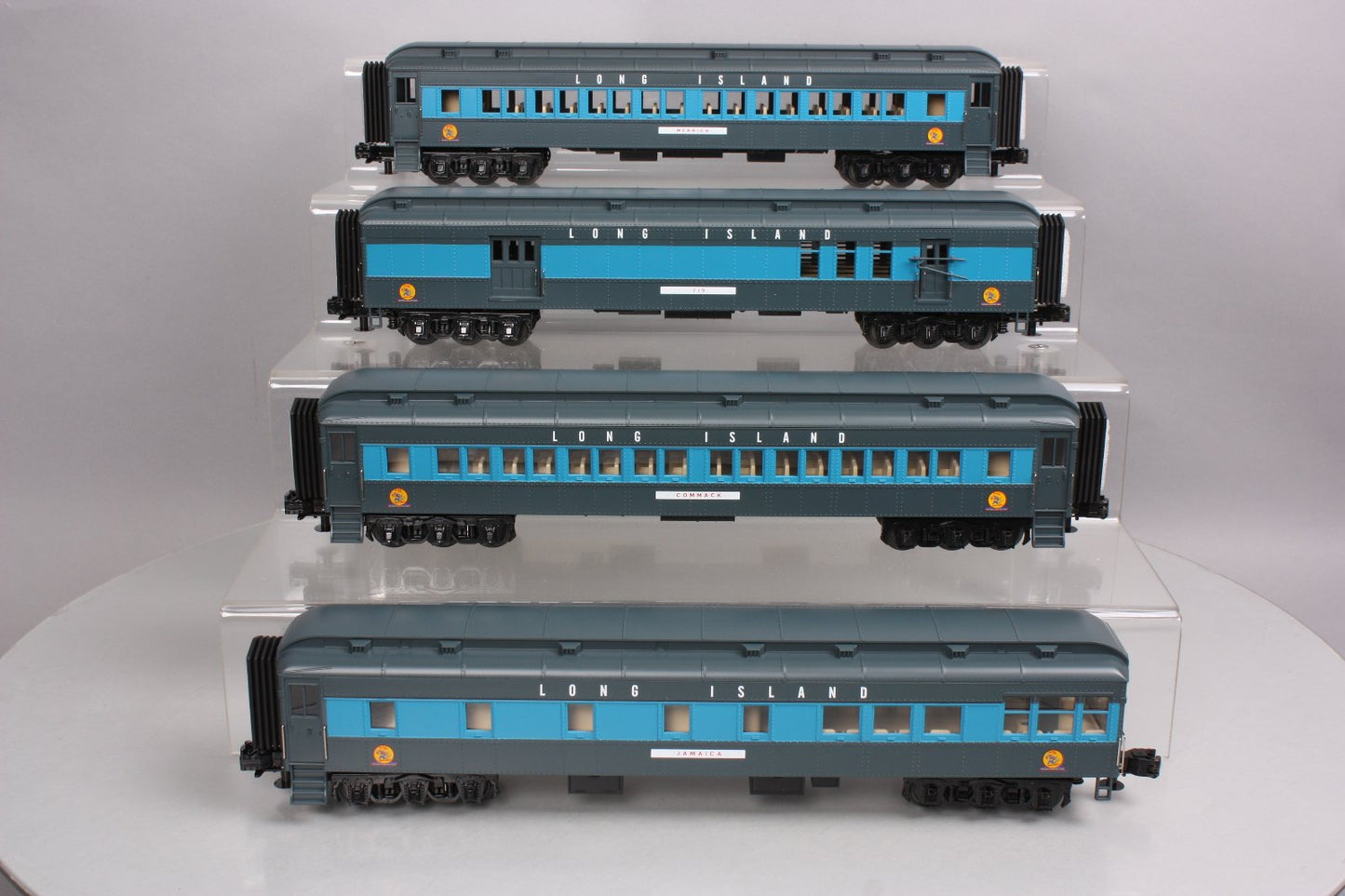 MTH 30-69149 O Gauge Long Island 60' Madison Passenger Car Set (Set of 4)