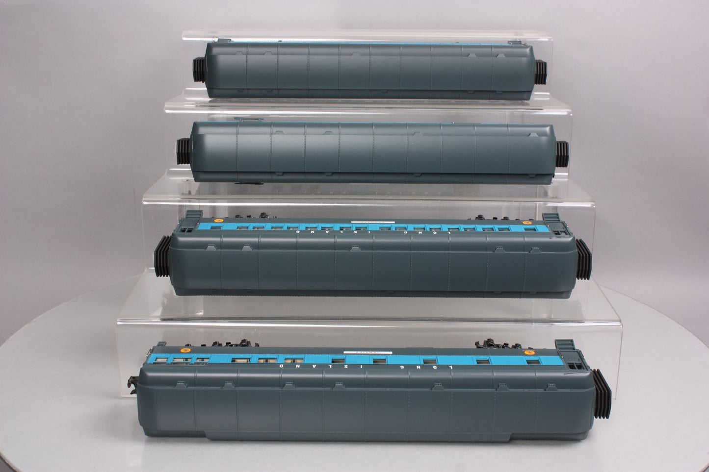 MTH 30-69149 O Gauge Long Island 60' Madison Passenger Car Set (Set of 4)