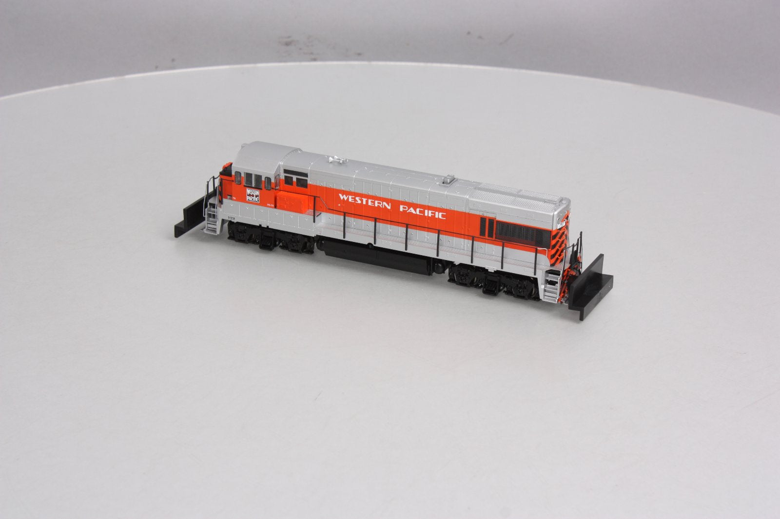 Proto 2000 31411 HO Western Pacific GE U30B Diesel Locomotive #751 w/Sound, DCC