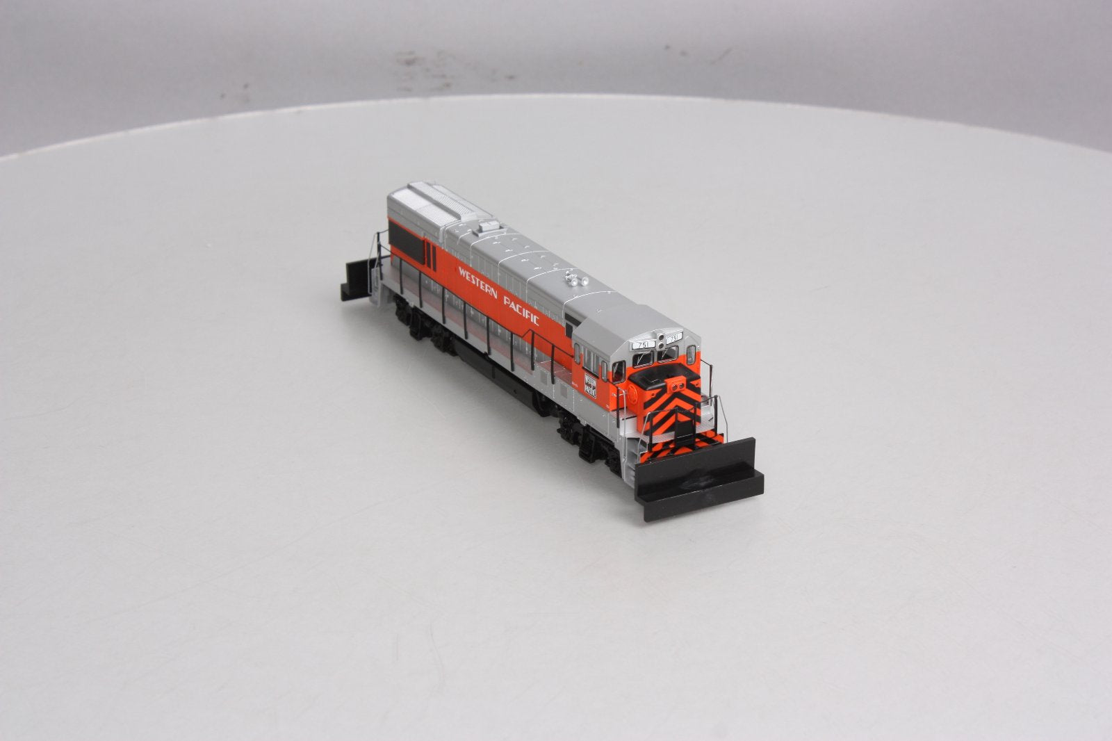 Proto 2000 31411 HO Western Pacific GE U30B Diesel Locomotive #751 w/Sound, DCC