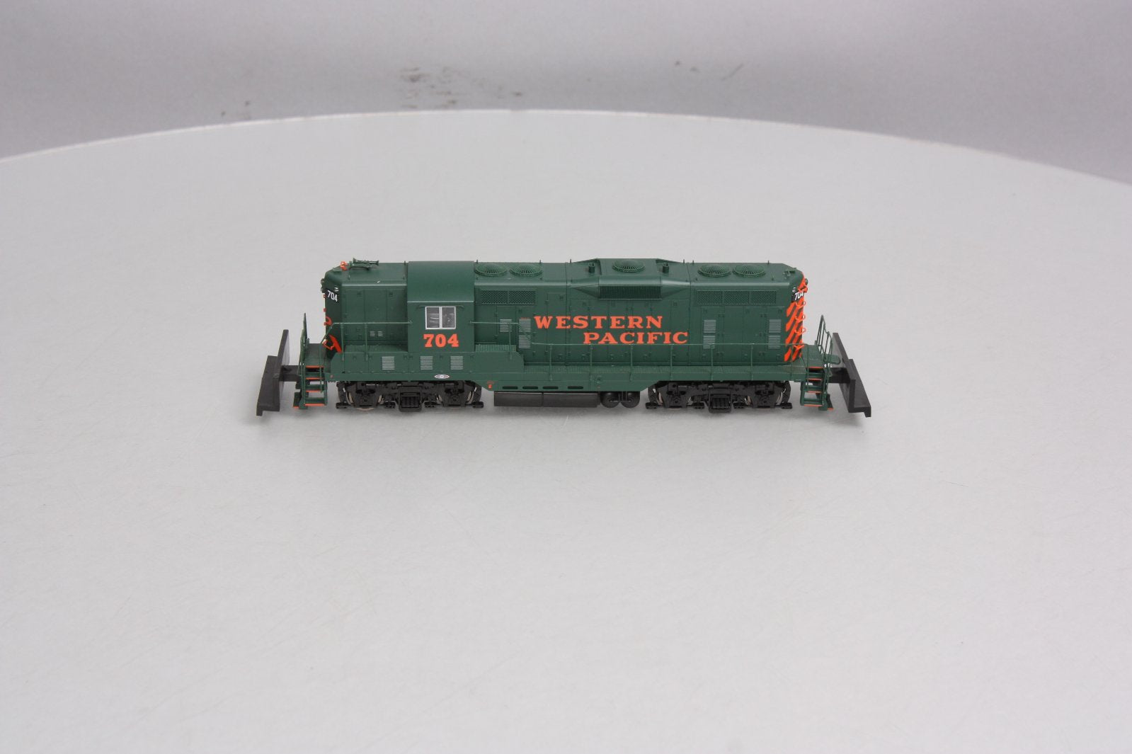 Proto 2000 920-40479 WP EMD GP7 Phase II Diesel Locomotive #704 w/DCC, Sound