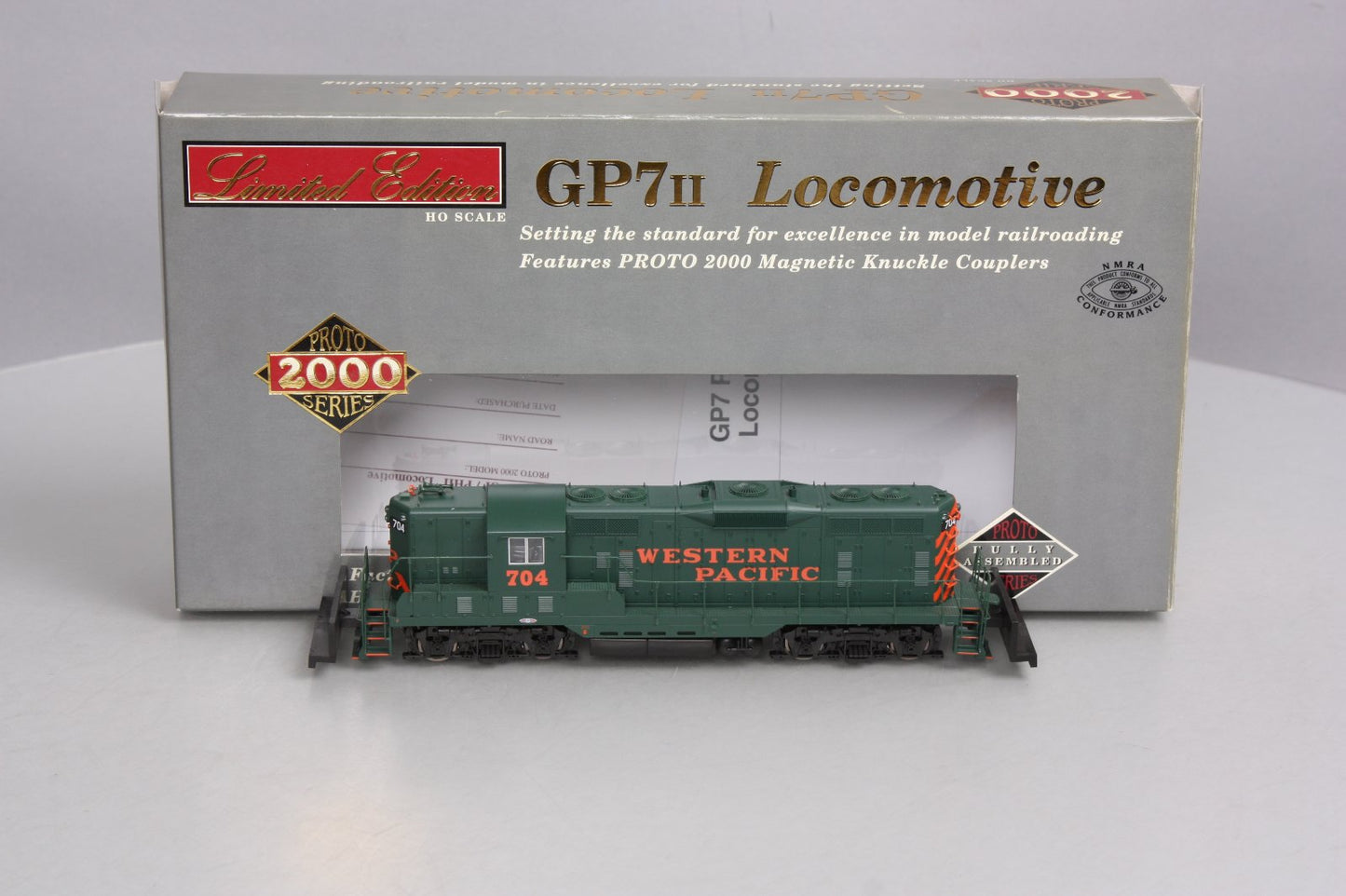 Proto 2000 920-40479 WP EMD GP7 Phase II Diesel Locomotive #704 w/DCC, Sound