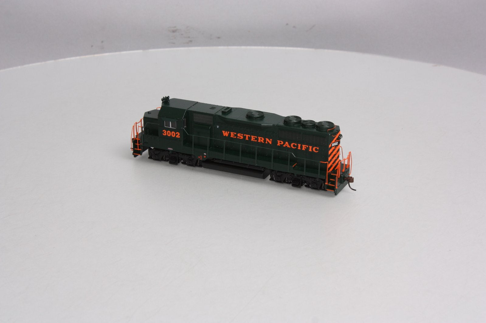 Athearn 94167 Western Pacific GP35 Diesel Engine #3002
