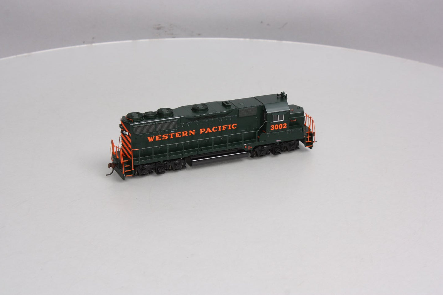 Athearn 94167 Western Pacific GP35 Diesel Engine #3002