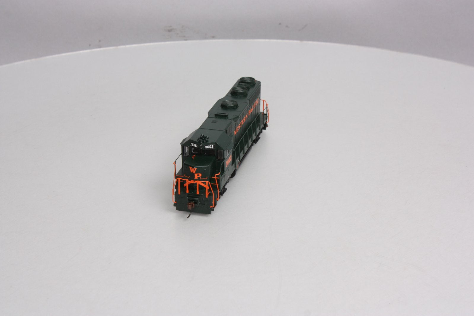 Athearn 94167 Western Pacific GP35 Diesel Engine #3002