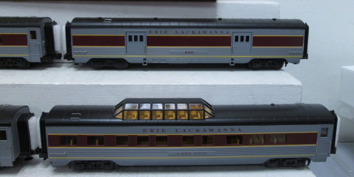 MTH 30-67638 O Erie Lackawanna 60' Streamlined Passenger Car Set (Set of 4)