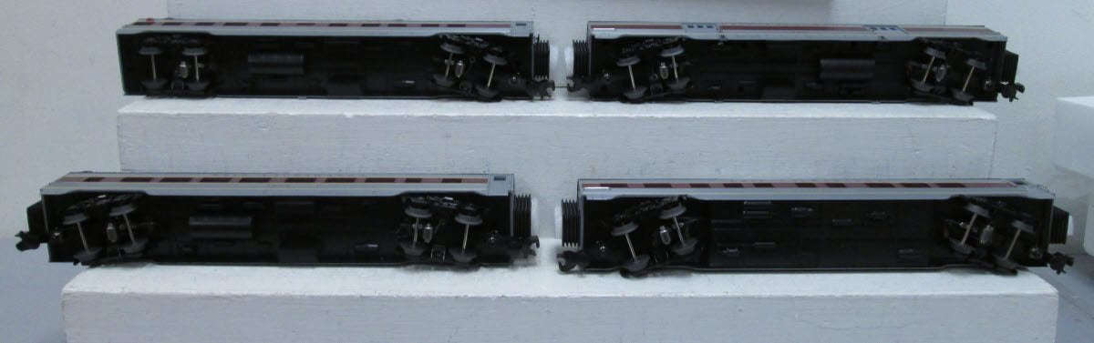 MTH 30-67638 O Erie Lackawanna 60' Streamlined Passenger Car Set (Set of 4)