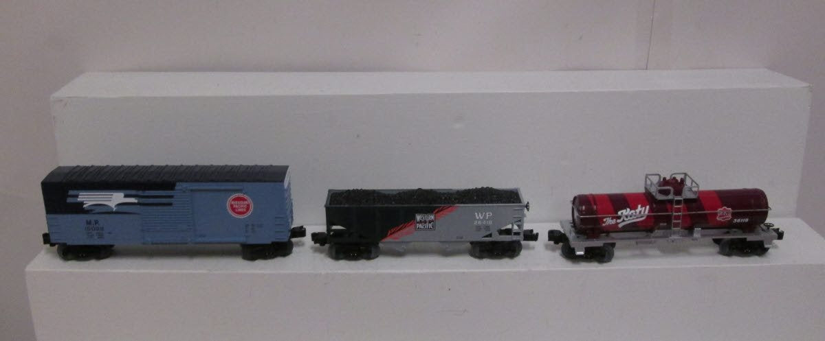 Lionel 6-30082 O Gauge Union Pacific Heritage Hi-Cube Boxcars (Set of 3)