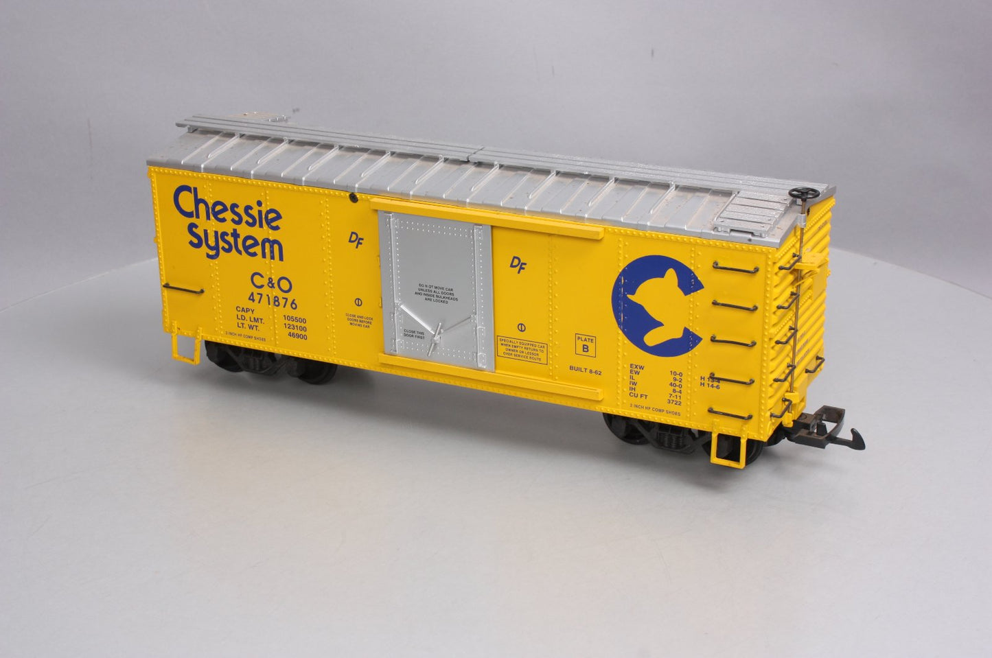 USA Trains 19044A G Chessie Steel Boxcar