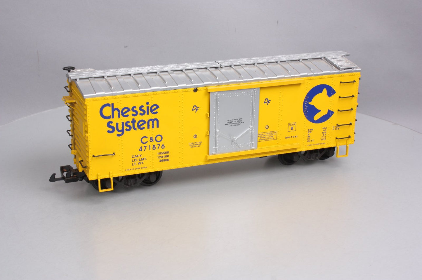 USA Trains 19044A G Chessie Steel Boxcar
