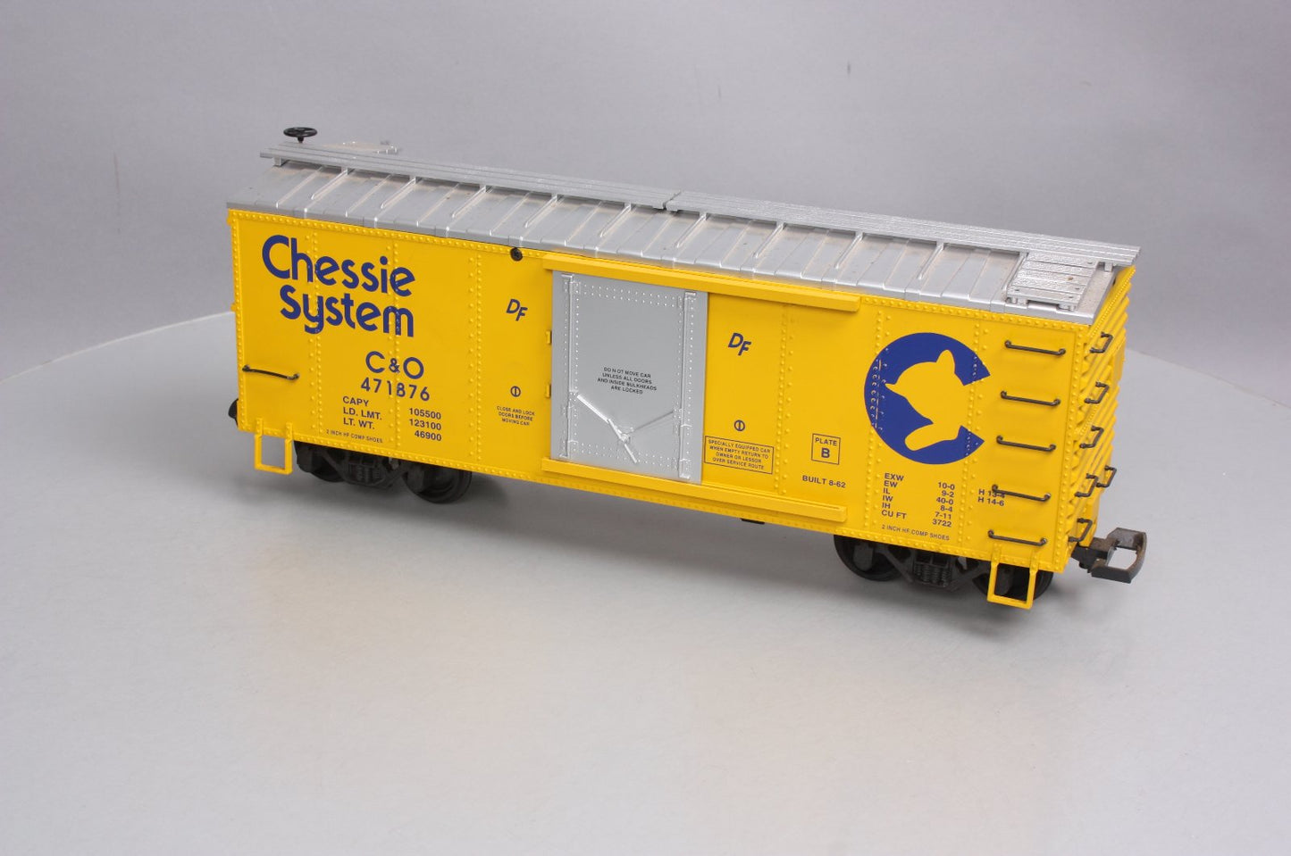USA Trains 19044A G Chessie Steel Boxcar