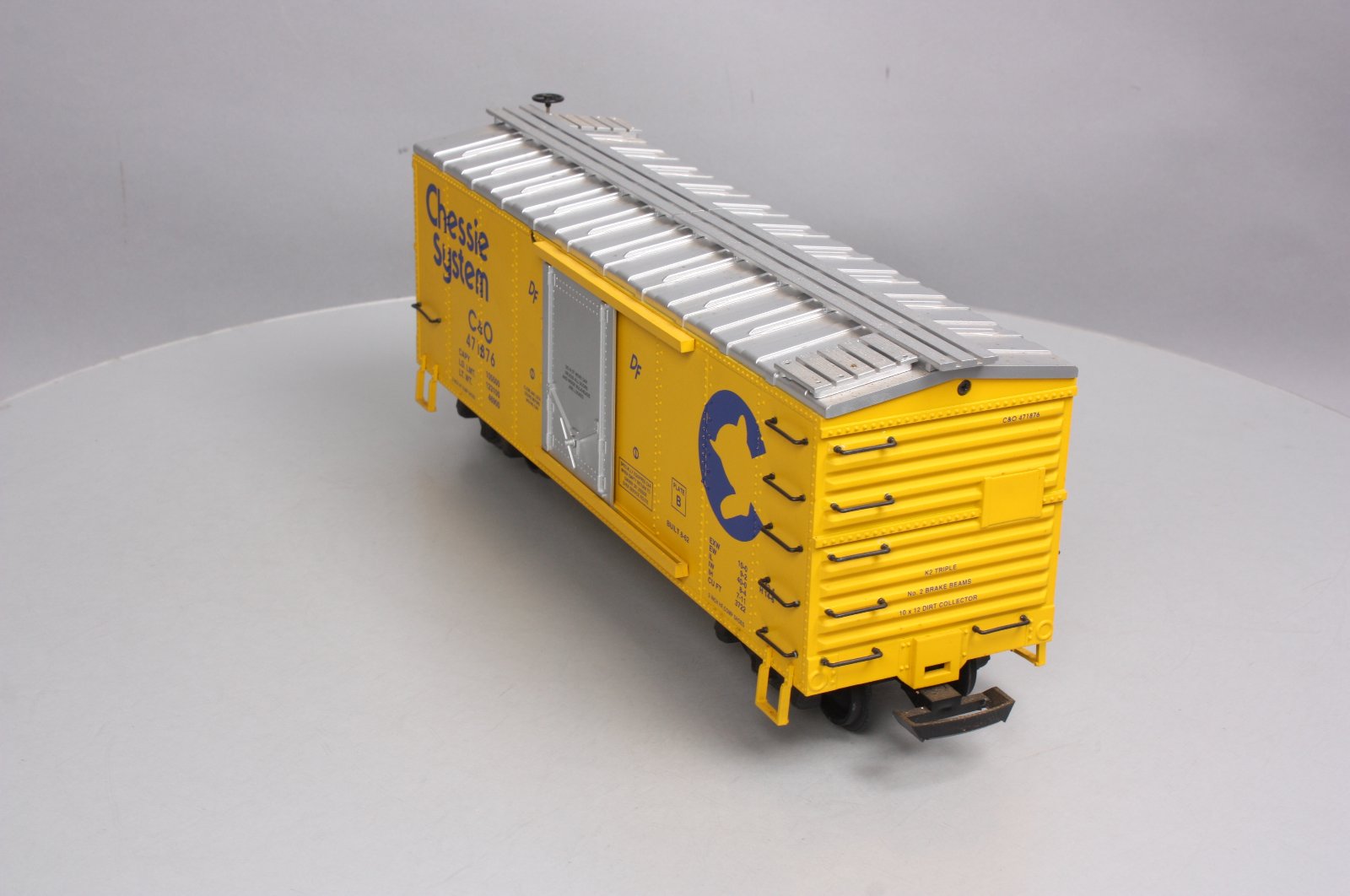 USA Trains 19044A G Chessie Steel Boxcar