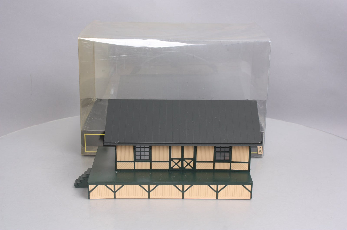 Weaver G1956A Brass PRR's Devon Baggage Room