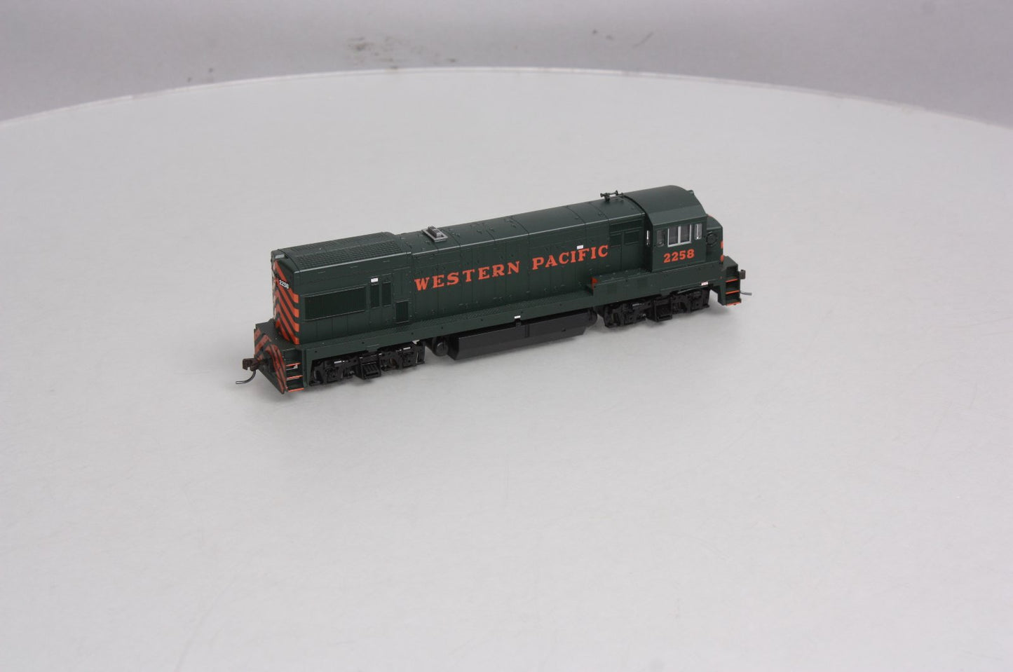Atlas 8679 Western Pacific Road GE U23B Diesel Locomotive #2258