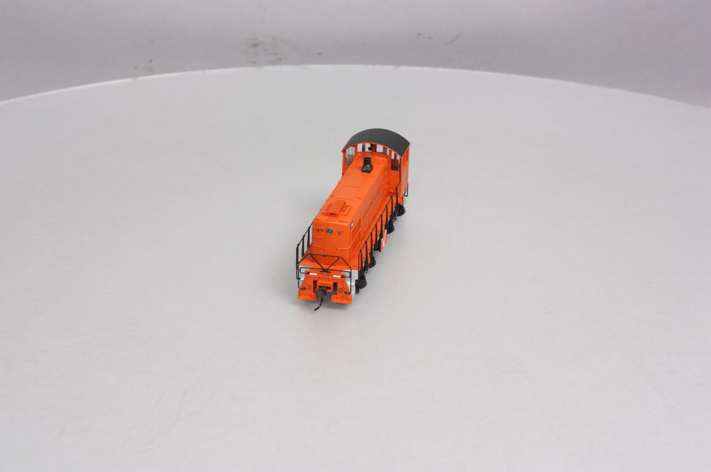 Atlas 8737 HO Scale Western Pacific Alco S-2 Diesel Locomotive #561
