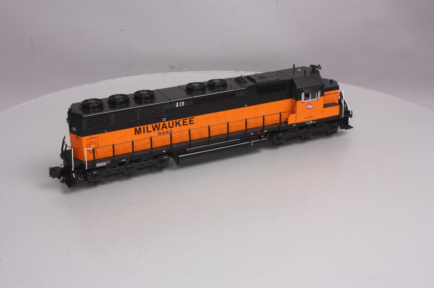 MTH 20-2912-3 Milwaukee Road SD45 Low Hood Non-Powered Diesel Engine #13