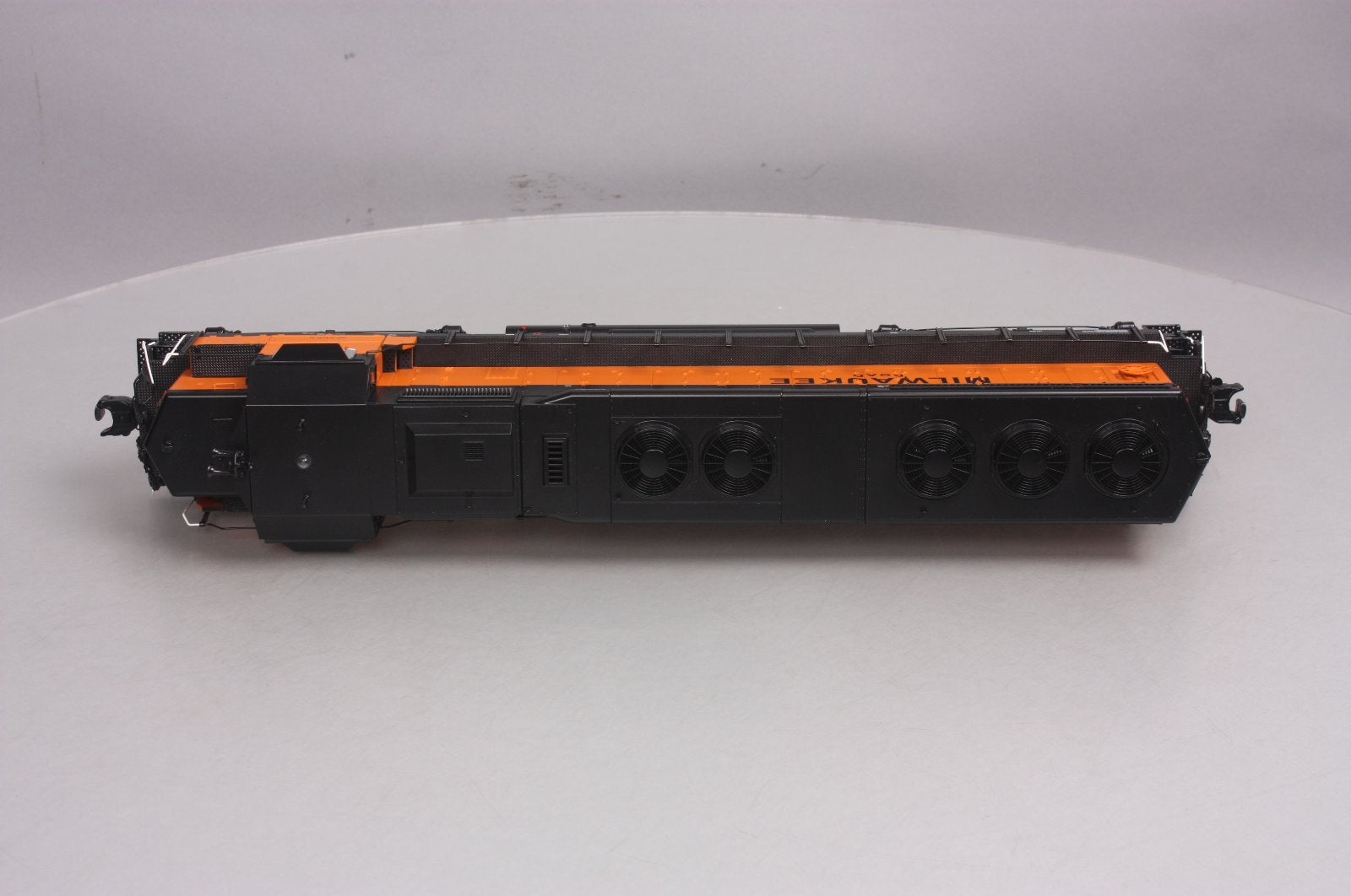 MTH 20-2912-3 Milwaukee Road SD45 Low Hood Non-Powered Diesel Engine #13