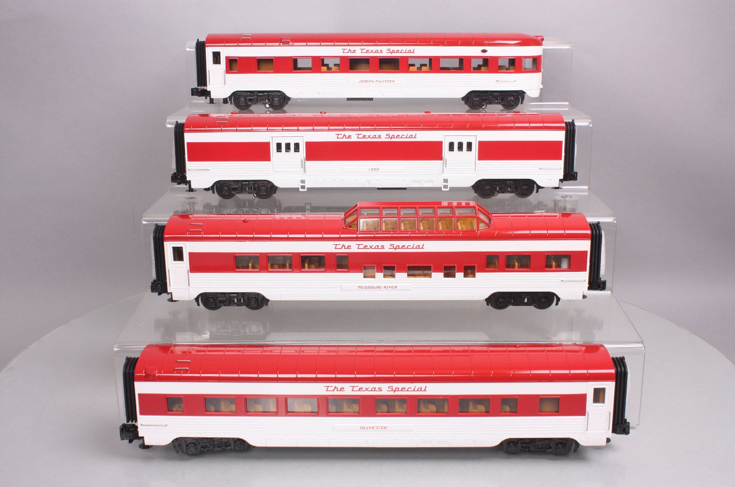 MTH 30-67654 O Texas Special 60' Streamlined Passenger Car Set (Set of 4)