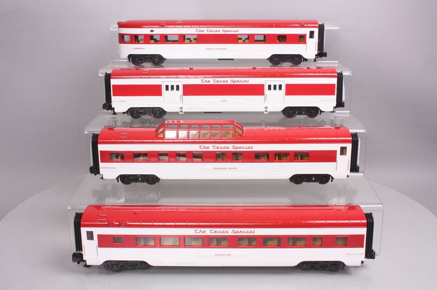 MTH 30-67654 O Texas Special 60' Streamlined Passenger Car Set (Set of 4)