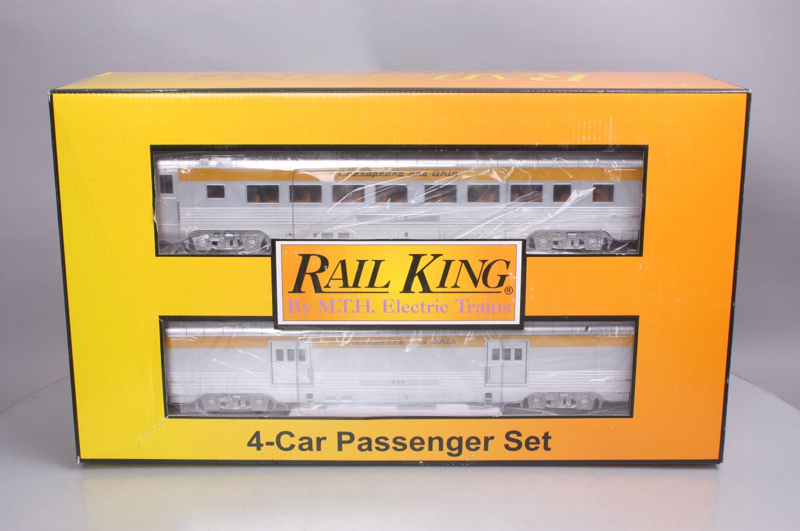 MTH 30-67863 O Chesapeake & Ohio 60' Streamlined Passenger Car Set (Set of 4)