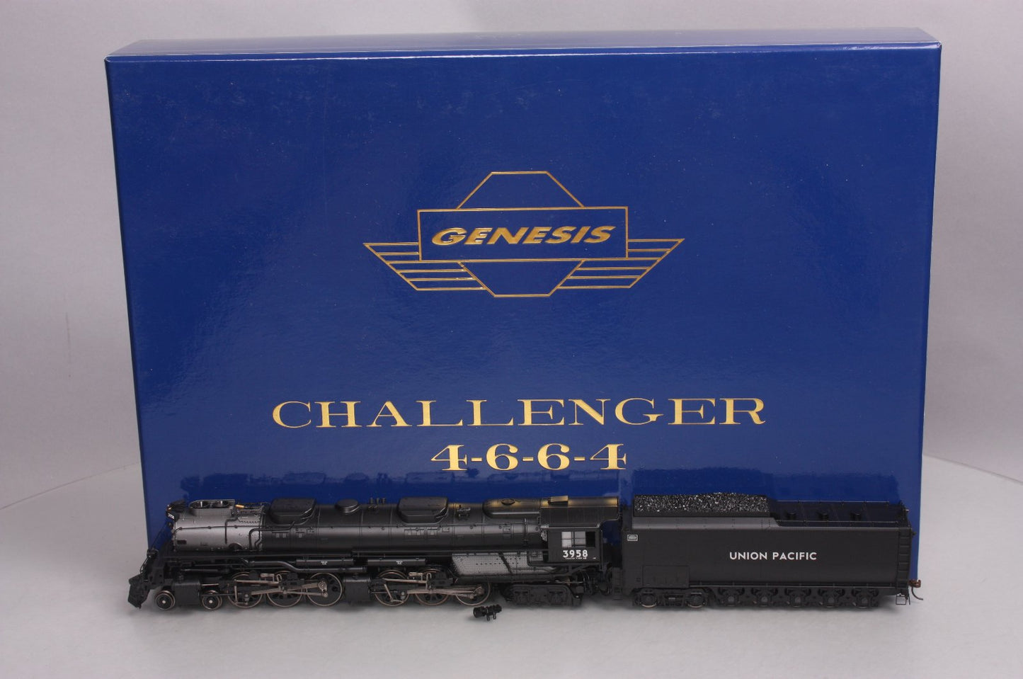 Athearn G9132 HO Union Pacific 4-6-6-4 Steam Locomotive #3958 with DCC & Sound