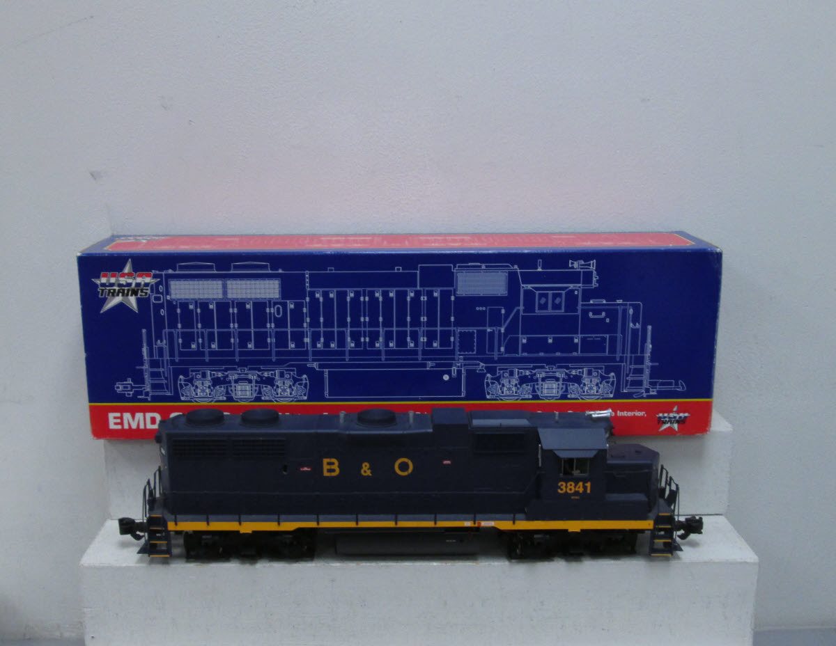 USA Trains 22220 G Baltimore & Ohio GP38-2 Powered Diesel Locomotive #3841