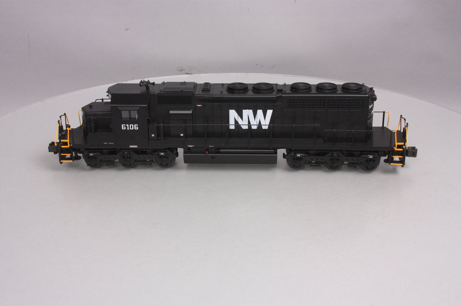 Lionel 6-34775 O Gauge Norfolk & Western SD40-2 Non-Powered Diesel Engine #6106