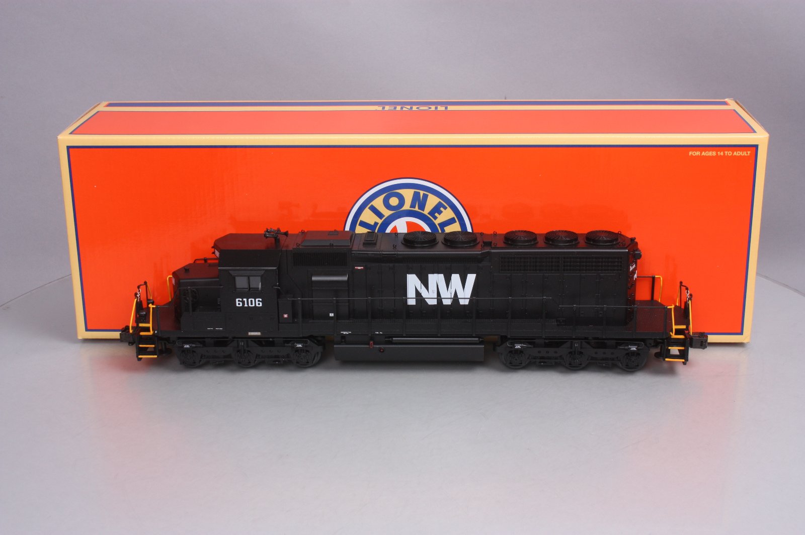 Lionel 6-34775 O Gauge Norfolk & Western SD40-2 Non-Powered Diesel Engine #6106
