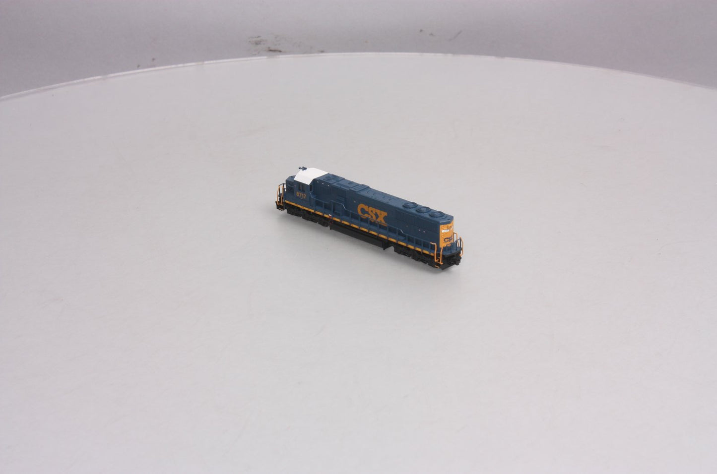 Atlas 49058 N Scale CSX SD60 Diesel Locomotive #8717 - DCC Ready