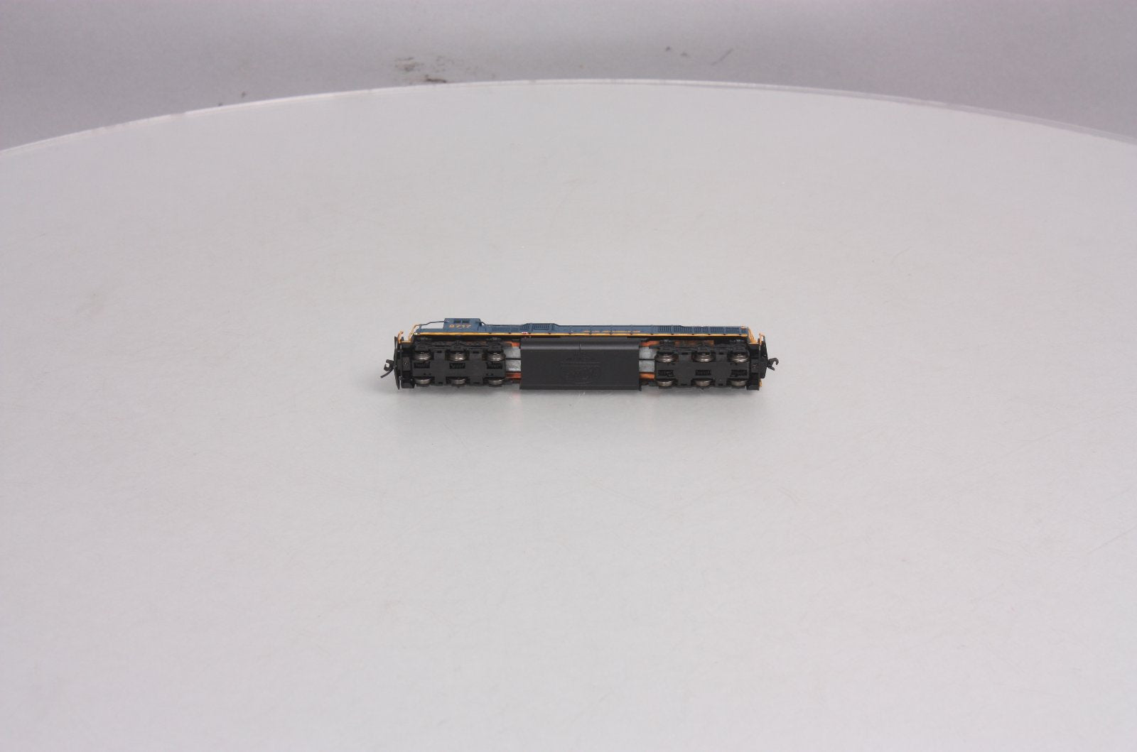 Atlas 49058 N Scale CSX SD60 Diesel Locomotive #8717 - DCC Ready