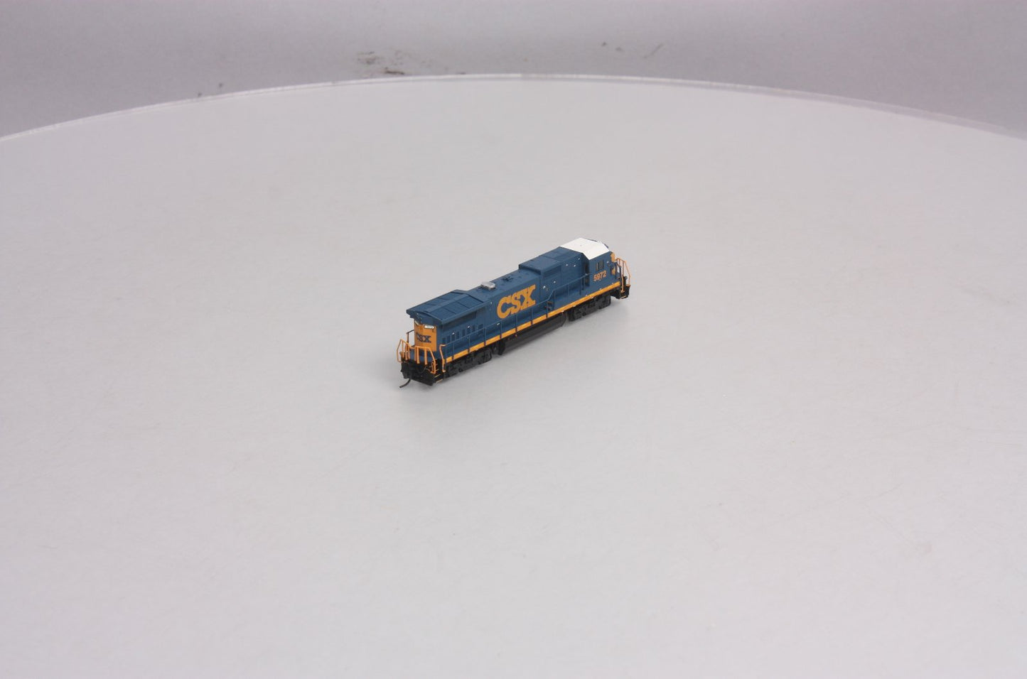 Atlas 40000478 N Scale CSX Dash8-40B Diesel Locomotive #5972
