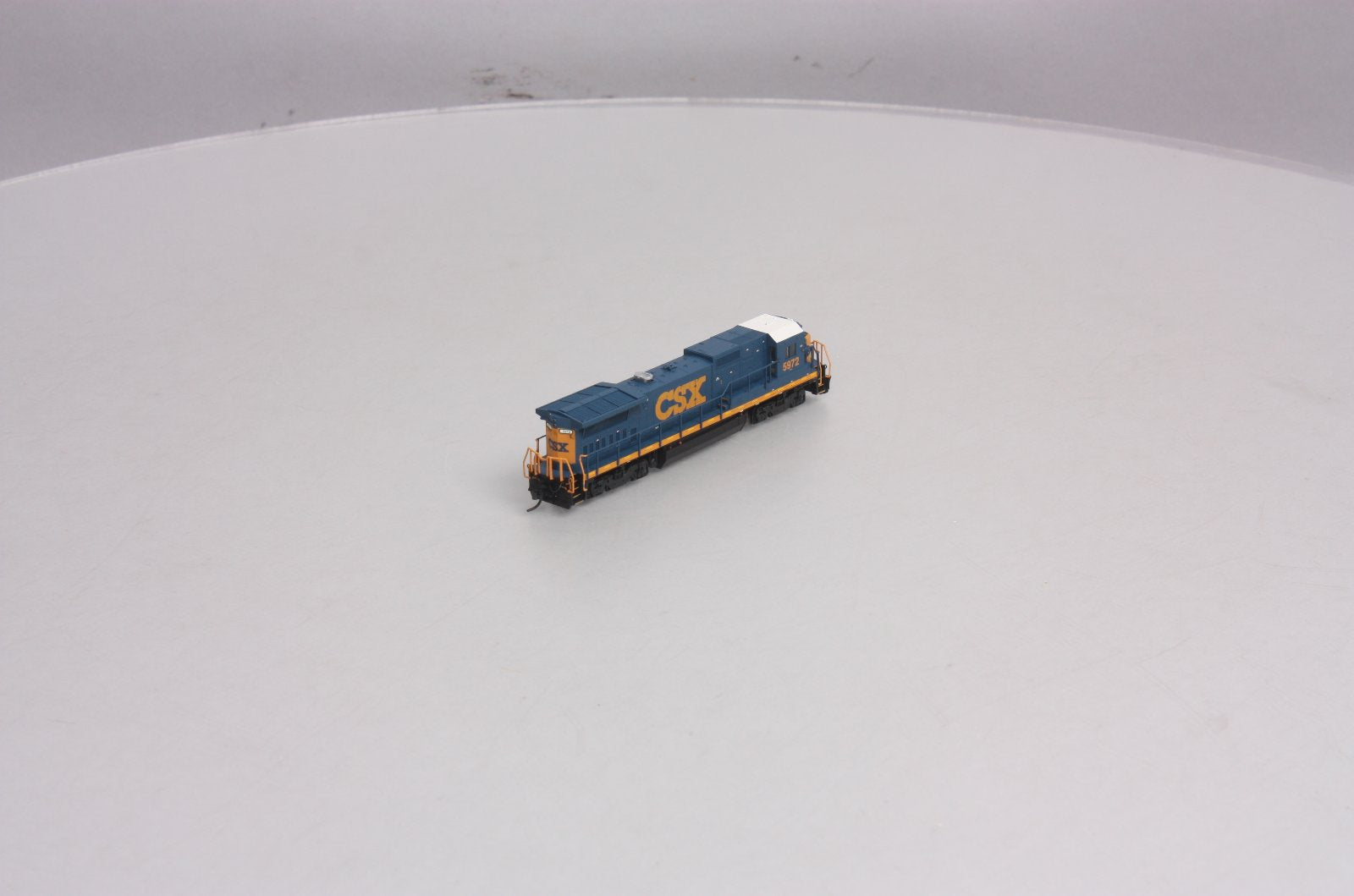 Atlas 40000478 N Scale CSX Dash8-40B Diesel Locomotive #5972