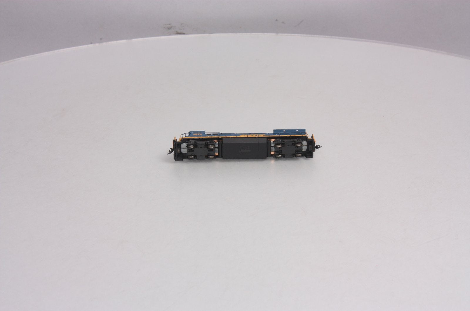 Atlas 40000478 N Scale CSX Dash8-40B Diesel Locomotive #5972
