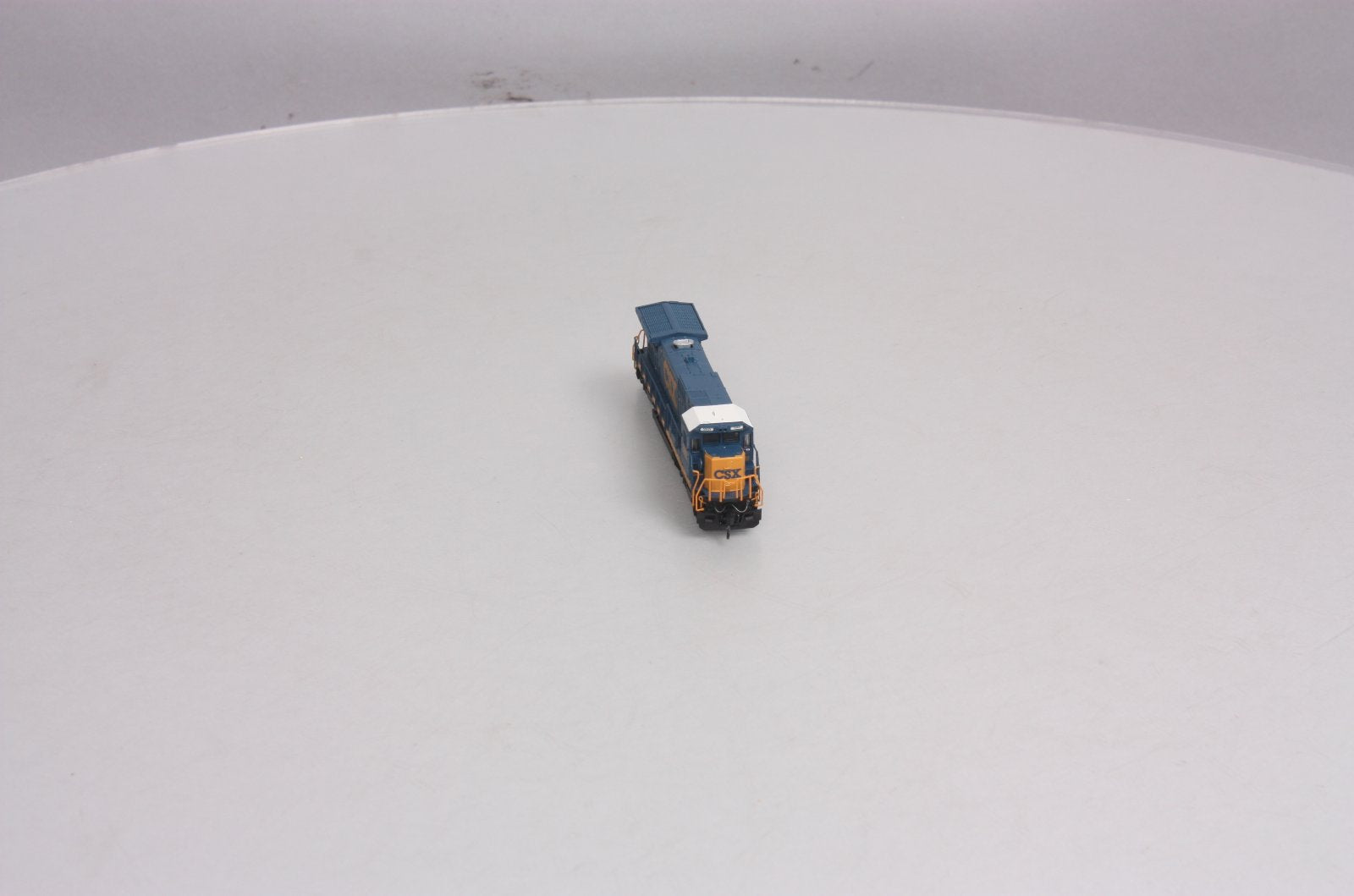 Atlas 40000476 N Scale CSX Dash8-40B Diesel Locomotive #5965