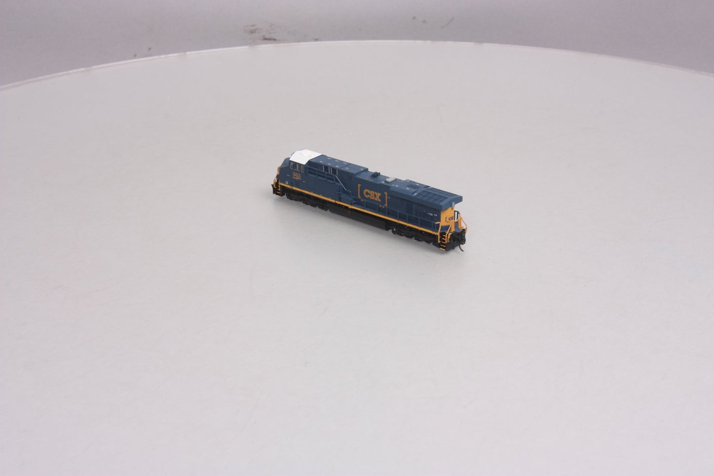 Fox Valley Models 70282 N Scale CSX ES44AC Diesel Locomotive #963