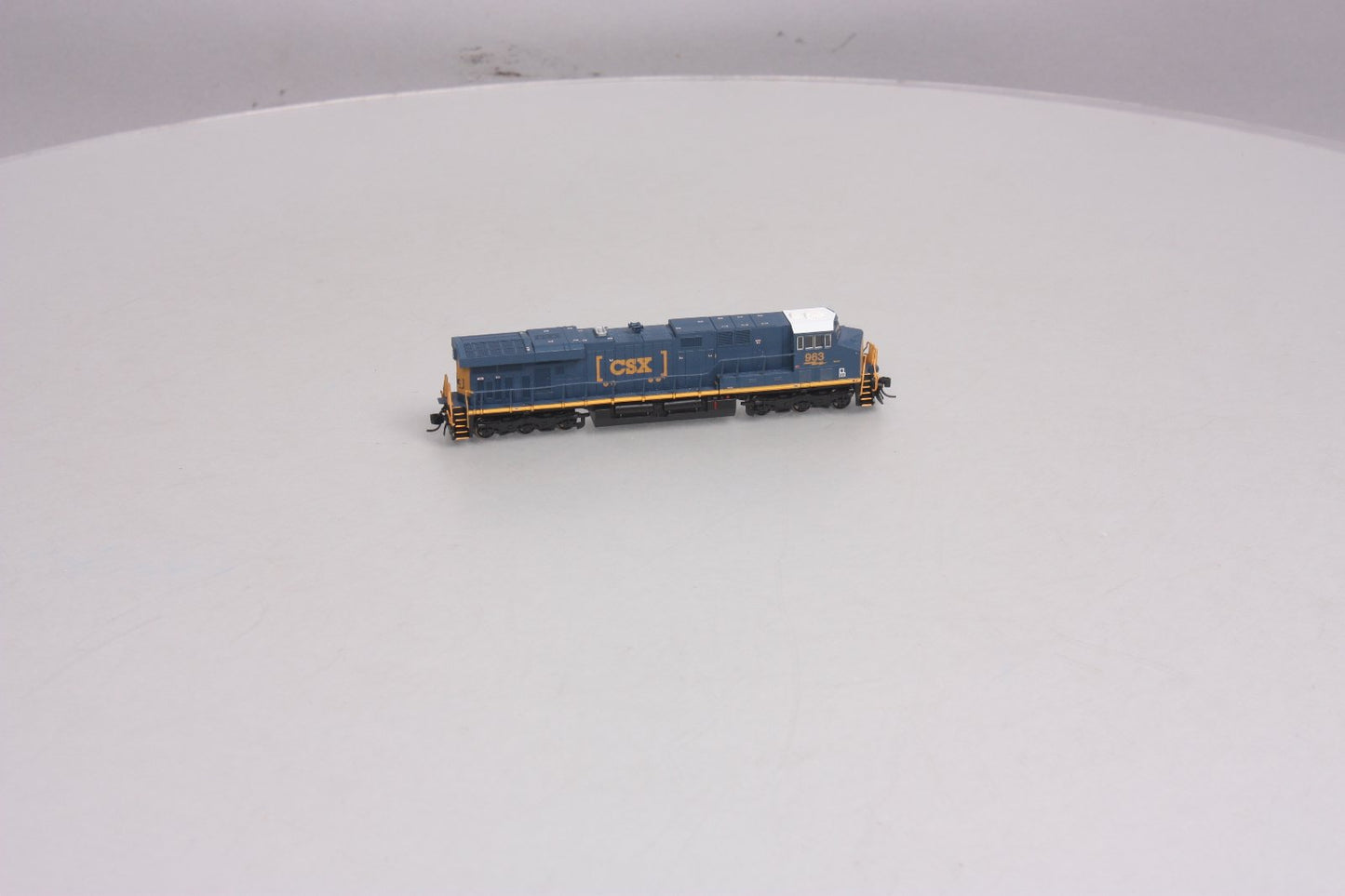 Fox Valley Models 70282 N Scale CSX ES44AC Diesel Locomotive #963