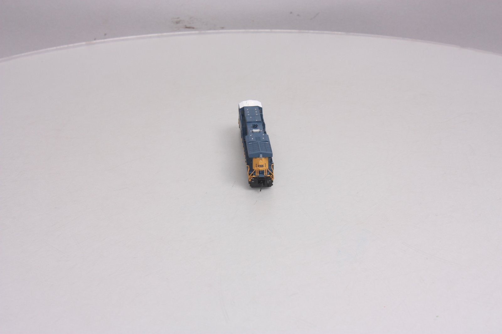 Fox Valley Models 70284 N Scale CSX ES44AC Diesel Locomotive #987