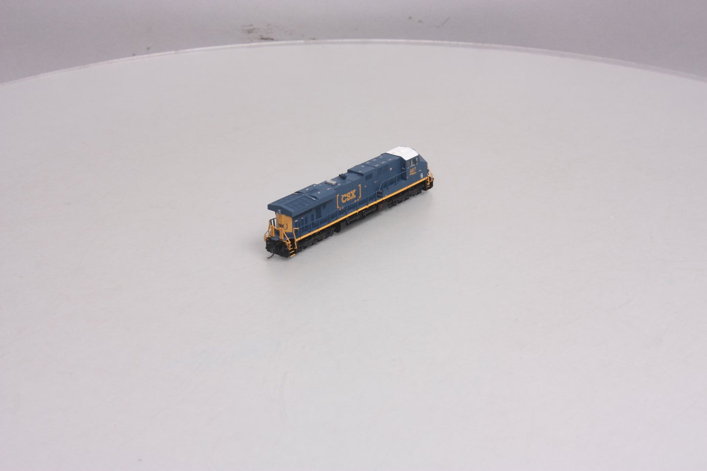 Fox Valley Models 70284 N Scale CSX ES44AC Diesel Locomotive #987