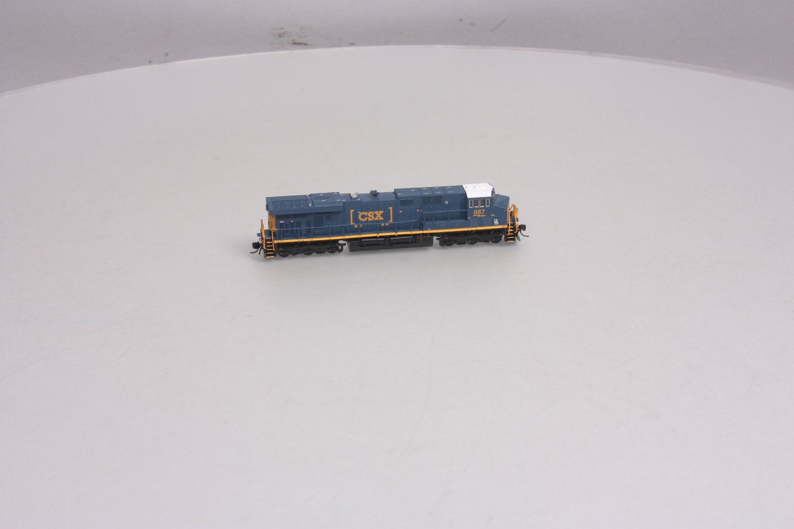 Fox Valley Models 70284 N Scale CSX ES44AC Diesel Locomotive #987