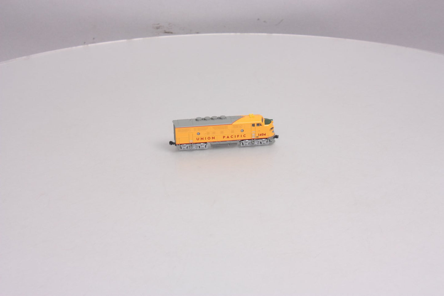 Kato 176-1112 N Scale Union Pacific EMD F3A Diesel Locomotive #1404