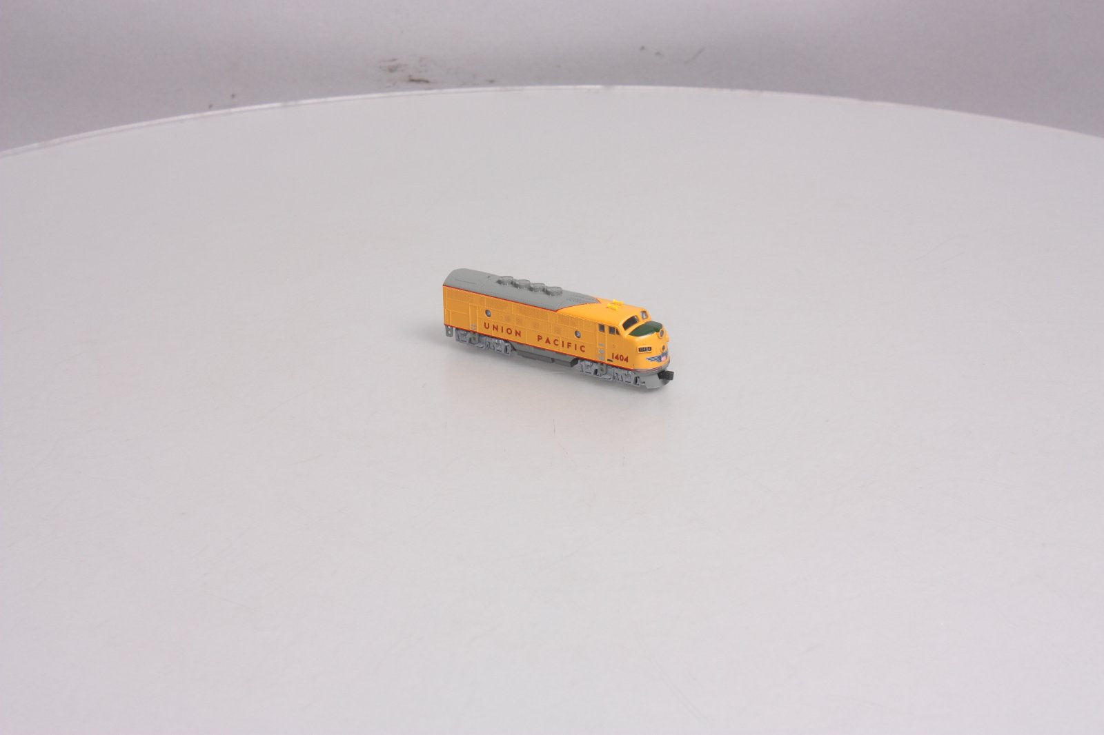 Kato 176-1112 N Scale Union Pacific EMD F3A Diesel Locomotive #1404