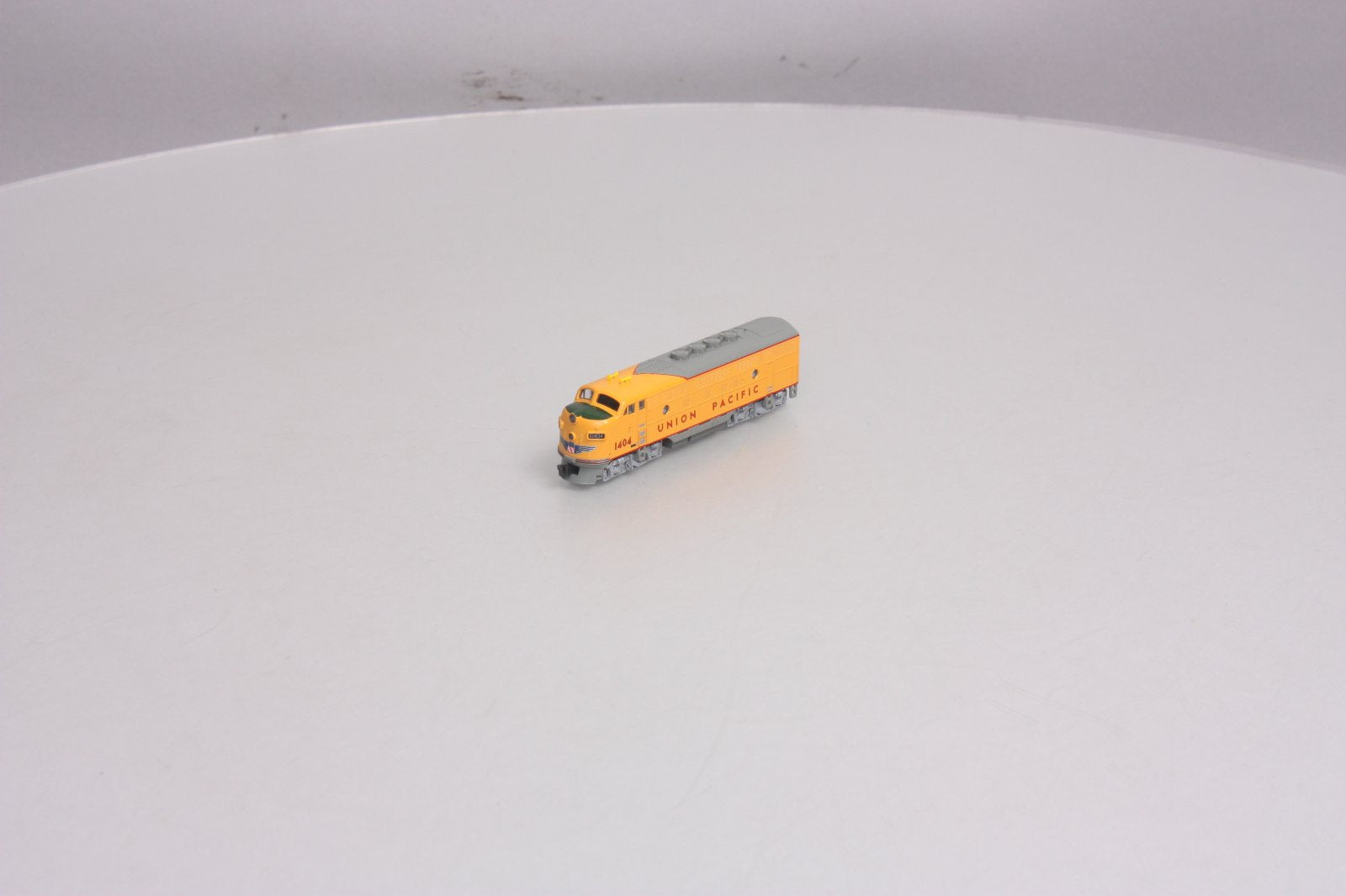 Kato 176-1112 N Scale Union Pacific EMD F3A Diesel Locomotive #1404