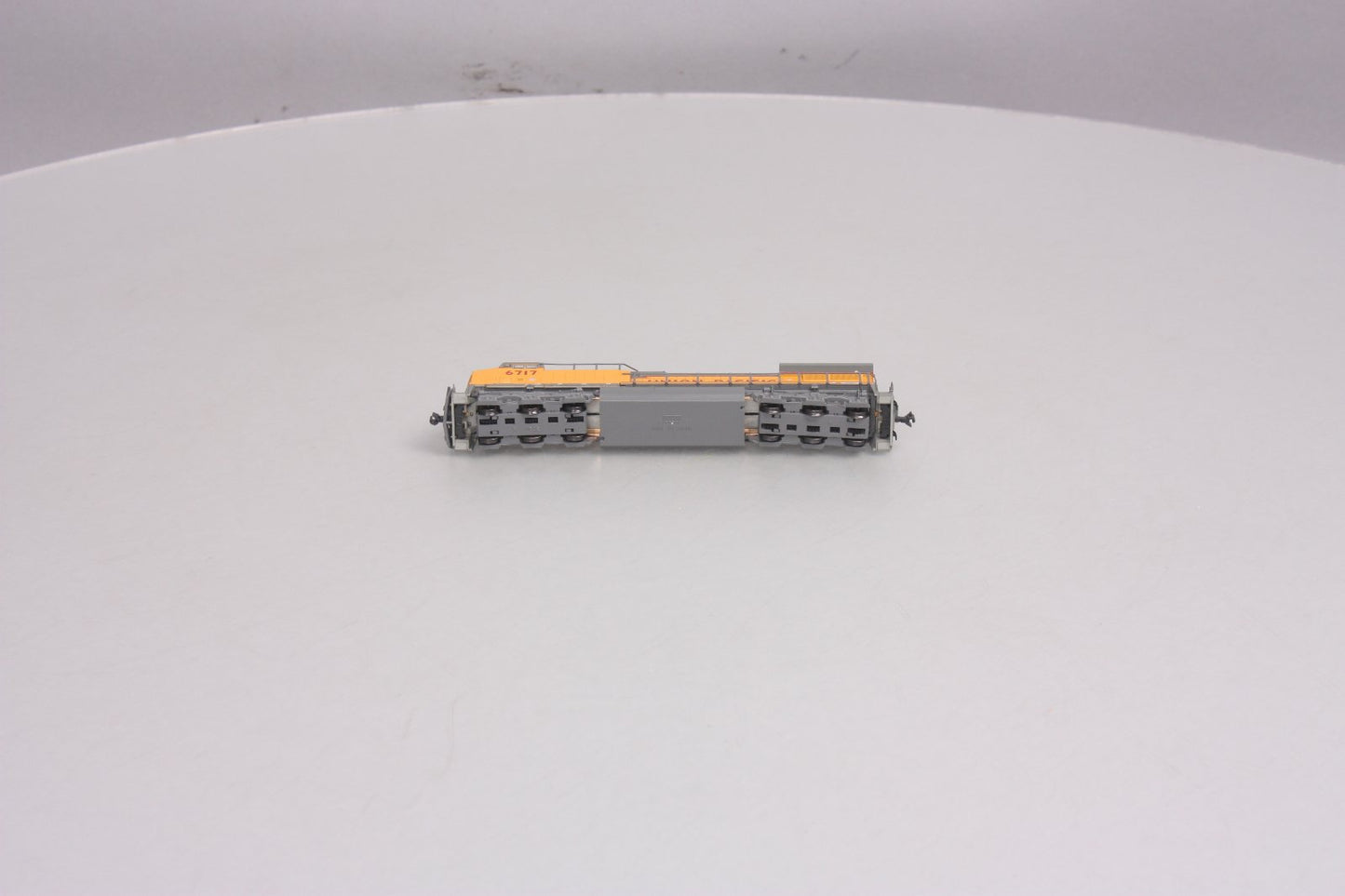 Kato 176-7037-1 N Union Pacific GE AC4400CW Diesel Locomotive #6717 with DCC
