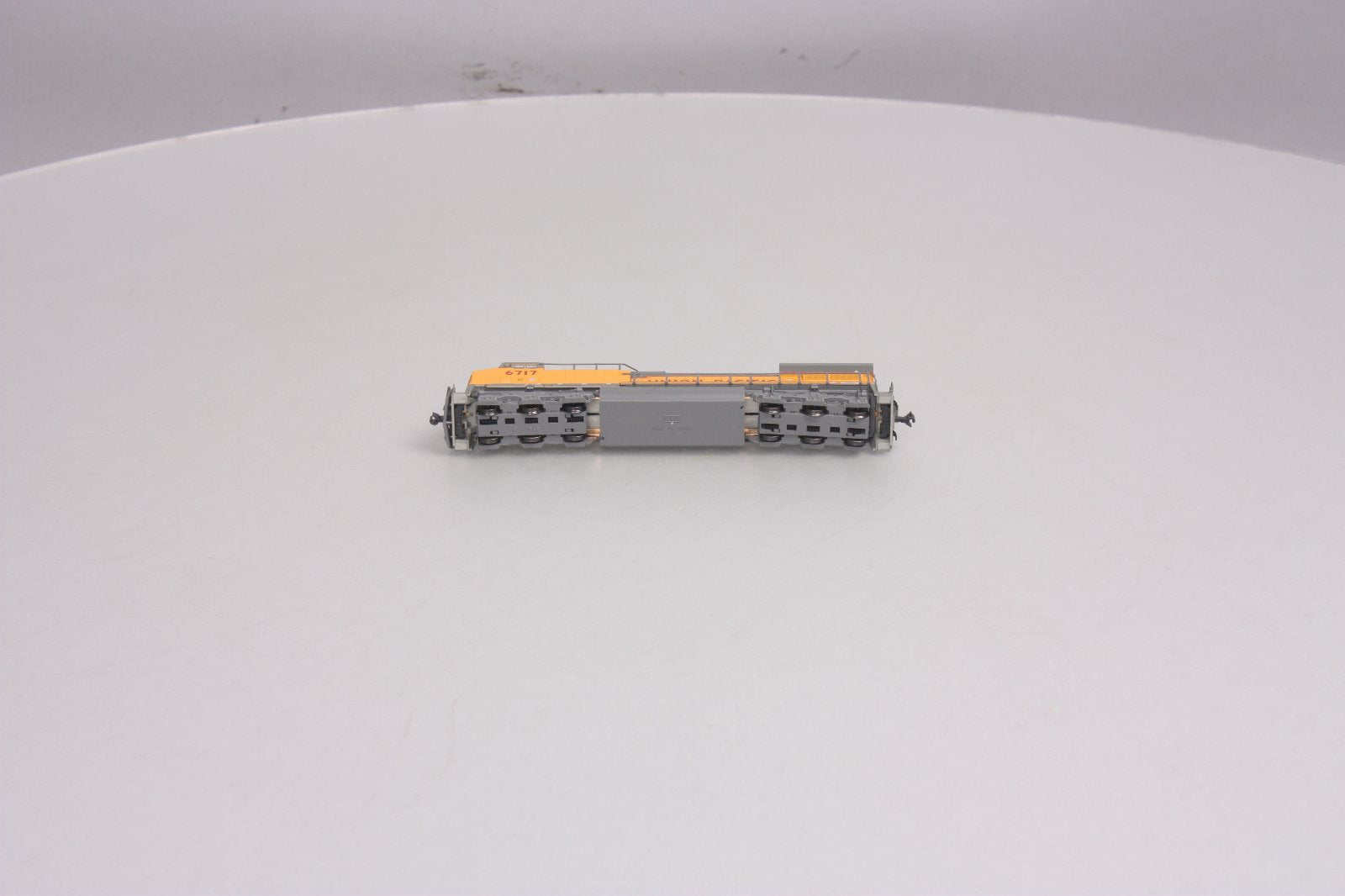 Kato 176-7037-1 N Union Pacific GE AC4400CW Diesel Locomotive #6717 with DCC